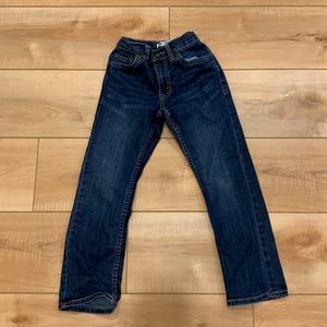 Levis Performance Slim size 6